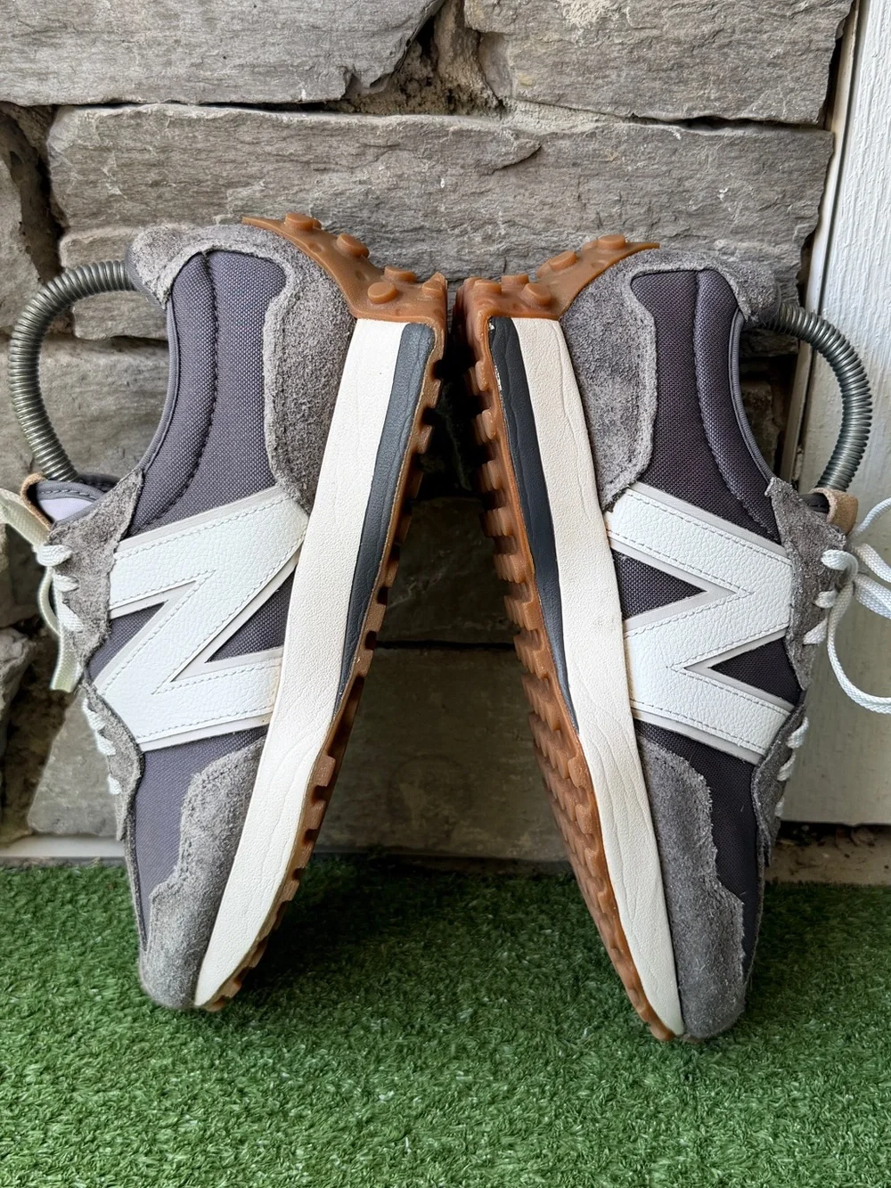New Balance 327 Magnet/White Womens Running Sneakers
